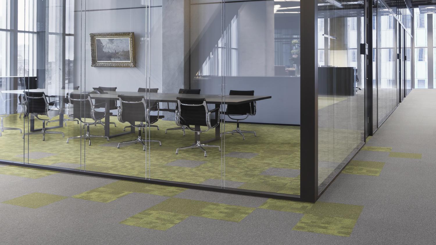TARKETT DESSO ESSENCE MAZE